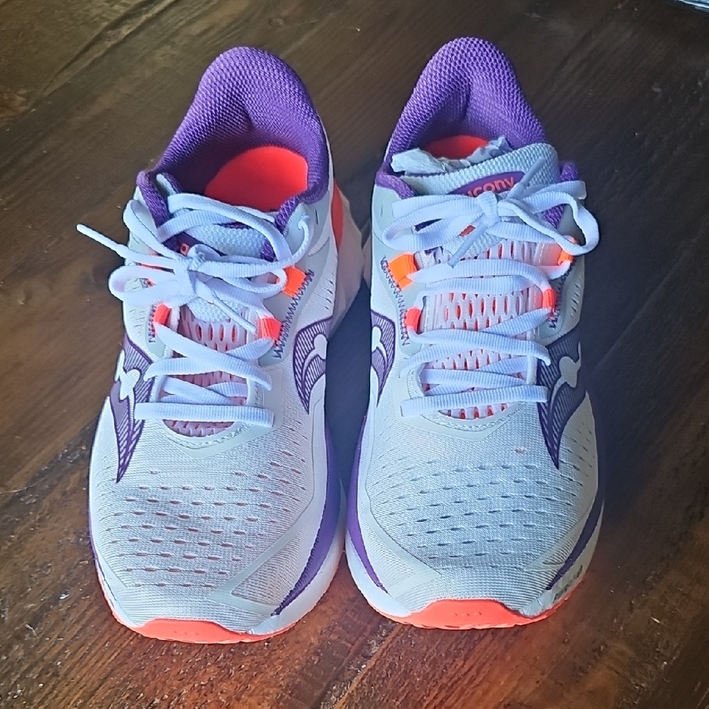 Saucony Endorphin Speed 4